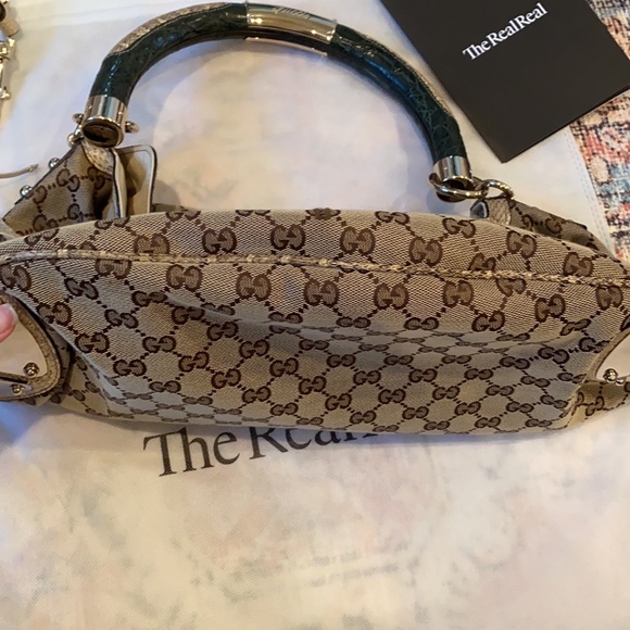 Gucci Crest Indy Hobo Bag (Limited Edition) - Picture 11 of 12
